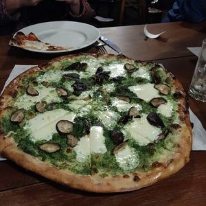 Meet your Posher, Simon